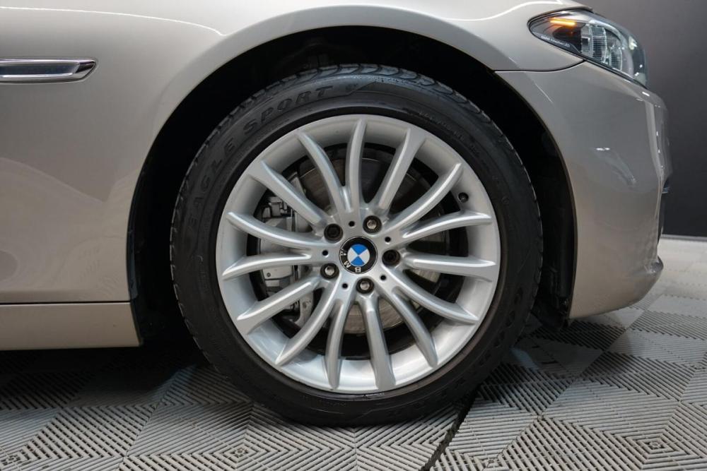 BMW 5 серии VI (F10/F11/F07) Рестайлинг Крым  - изображение 32