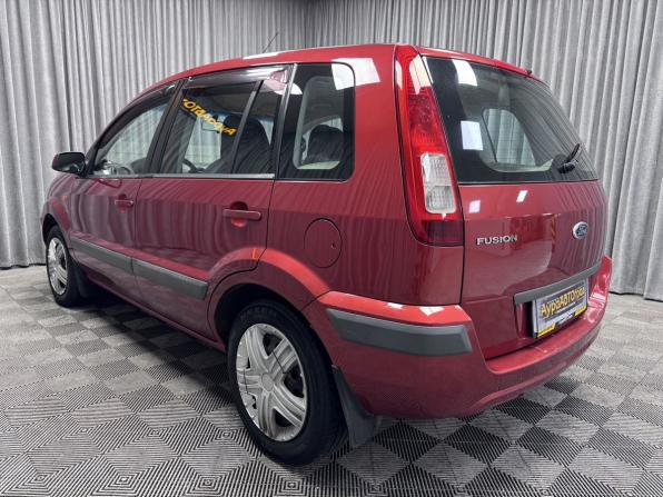 Ford Fusion I Рестайлинг с пробегом 2007 года, цена 450 000 рублей, 142860 км, хэтчбек, Автокод Объявления