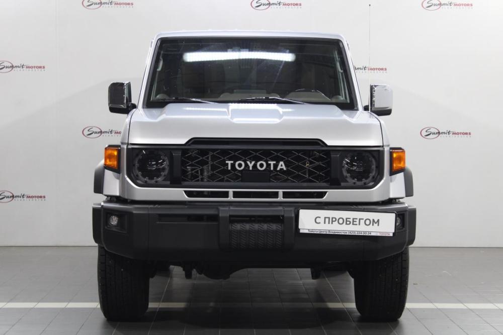Toyota Land Cruiser 70 Series Рестайлинг 2 Владивосток  - изображение 3