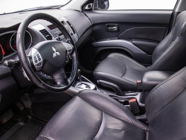 Mitsubishi Outlander II с пробегом 2008 года, цена 960 000 рублей, 230798 км, внедорожник, Автокод Объявления