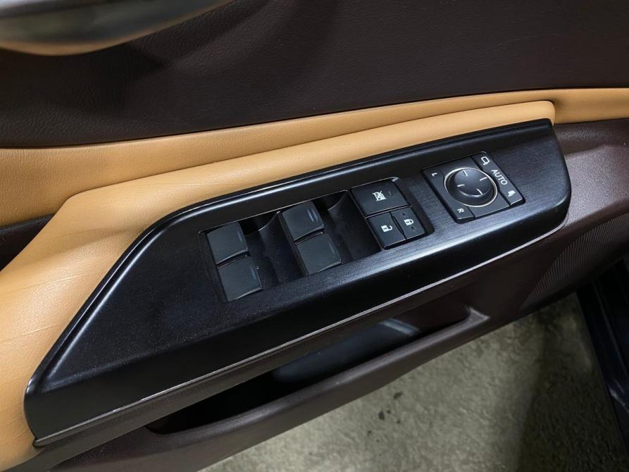 Lexus ES VII Челябинск  - изображение 15