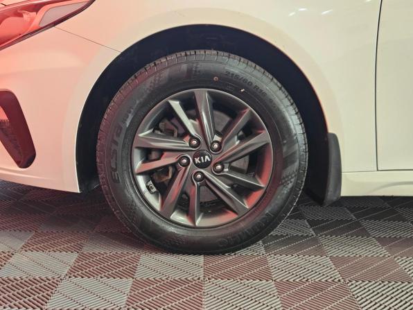 Kia Optima IV Рестайлинг с пробегом 2019 года, цена 1 749 000 рублей, 86999 км, седан, Автокод Объявления