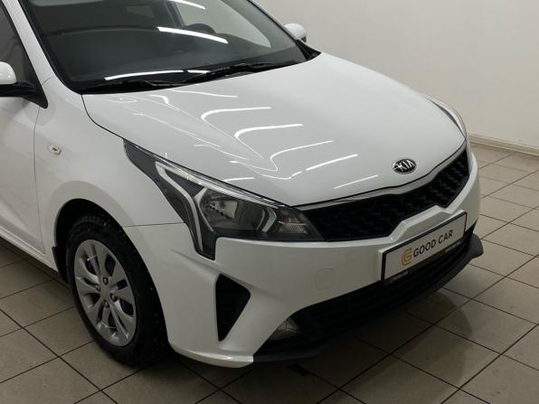 Kia Rio IV Рестайлинг с пробегом 2021 года, цена 1 555 000 рублей, 96907 км, седан, Автокод Объявления