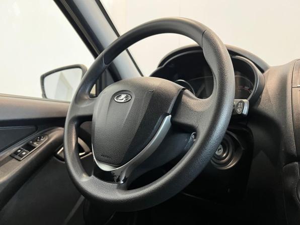 Lada (ВАЗ) Granta I Рестайлинг с пробегом 2021 года, цена 670 000 рублей, 44913 км, седан, Автокод Объявления