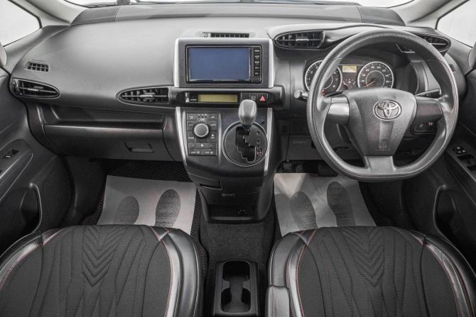 Toyota Wish II с пробегом 2010 года, цена 1 169 000 рублей, 225000 км, минивэн, Автокод Объявления