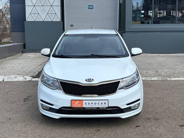 Kia Rio III Рестайлинг с пробегом 2016 года, цена 796 000 рублей, 136000 км, седан, Автокод Объявления
