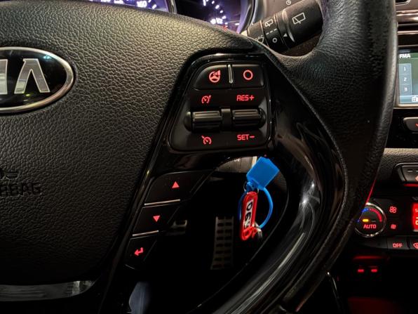 Kia Ceed II с пробегом 2014 года, цена 1 049 000 рублей, 178000 км, универсал, Автокод Объявления