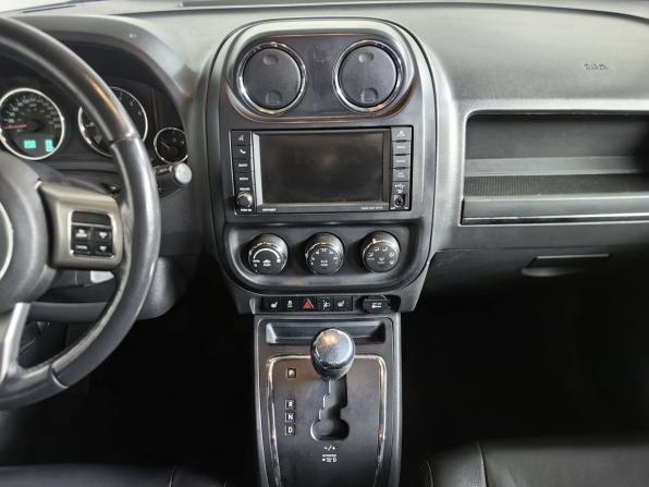Jeep Compass I Рестайлинг с пробегом 2012 года, цена 631 000 рублей, 251458 км, внедорожник, Автокод Объявления