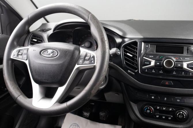 Lada (ВАЗ) Vesta I с пробегом 2018 года, цена 879 000 рублей, 181338 км, универсал, Автокод Объявления