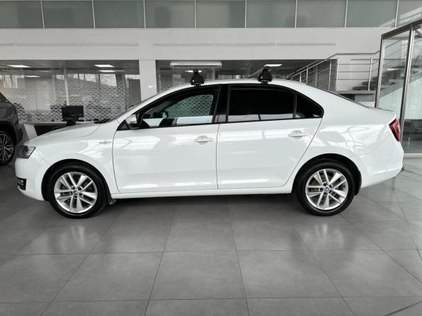 Skoda Rapid I Рестайлинг с пробегом 2018 года, цена 1 245 000 рублей, 140000 км, лифтбек, Автокод Объявления