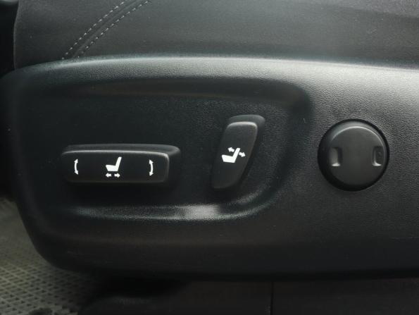 Toyota Land Cruiser Prado 150 Series Рестайлинг 3 с пробегом 2021 года, цена 5 460 000 рублей, 96575 км, внедорожник, Автокод Объявления