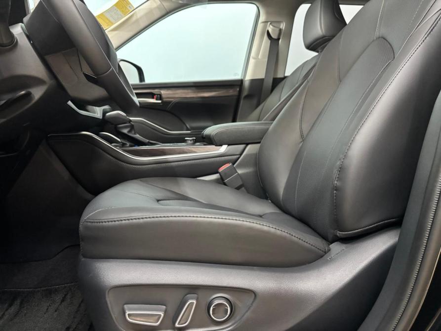Toyota Highlander IV (XU70) Набережные Челны  - изображение 12