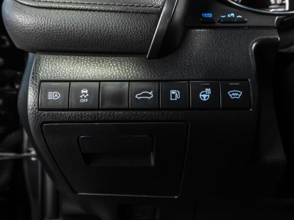 Toyota Camry VIII (XV70) с пробегом 2018 года, цена 2 679 000 рублей, 180920 км, седан, Автокод Объявления