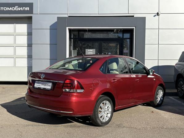 Volkswagen Polo V с пробегом 2015 года, цена 849 000 рублей, 104995 км, седан, Автокод Объявления