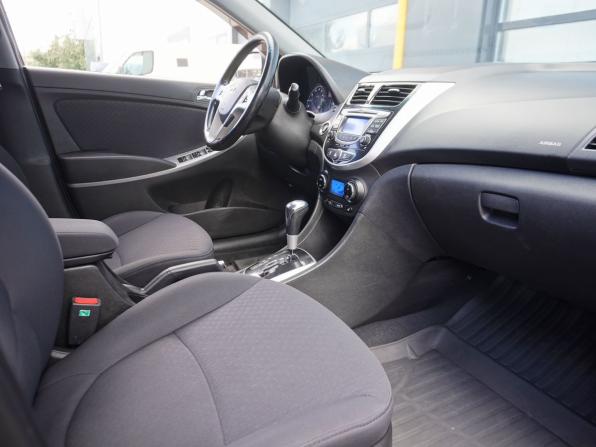 Hyundai Solaris I с пробегом 2014 года, цена 780 000 рублей, 226145 км, хэтчбек, Автокод Объявления