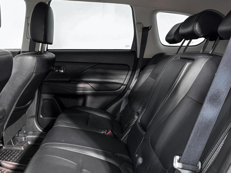 Mitsubishi Outlander III Рестайлинг 3 Санкт-Петербург  - изображение 12