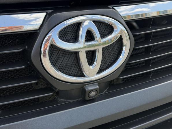 Toyota Hilux VIII Рестайлинг 2 с пробегом 2022 года, цена 6 650 000 рублей, 72272 км, offers.body_type.unknown, Автокод Объявления