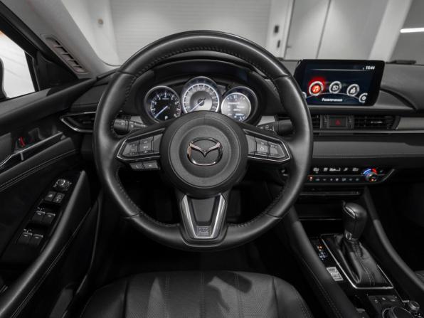 Mazda 6 III (GJ) Рестайлинг 2 с пробегом 2021 года, цена 3 040 000 рублей, 53065 км, седан, Автокод Объявления
