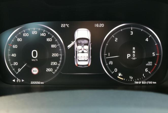 Volvo XC40 I с пробегом 2019 года, цена 2 360 000 рублей, 220000 км, внедорожник, Автокод Объявления