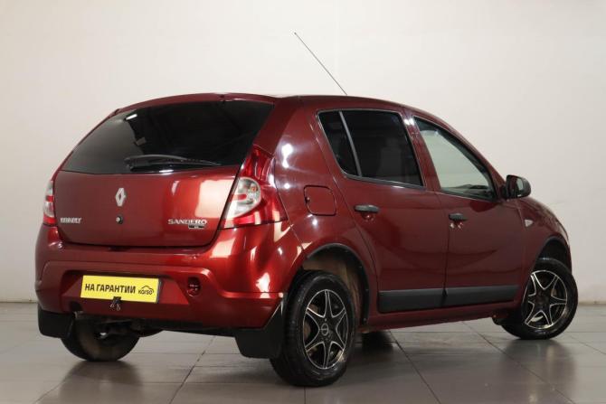 Renault Sandero I с пробегом 2010 года, цена 569 000 рублей, 229705 км, хэтчбек, Автокод Объявления