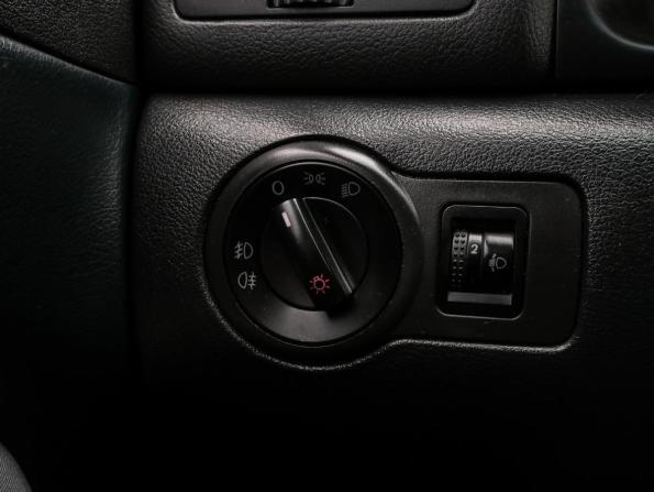 Skoda Octavia I (A4) Рестайлинг с пробегом 2006 года, цена 576 000 рублей, 233005 км, лифтбек, Автокод Объявления