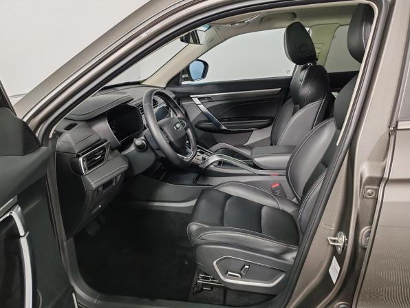 Geely Atlas Pro с пробегом 2023 года, цена 2 099 000 рублей, 40196 км, внедорожник, Автокод Объявления