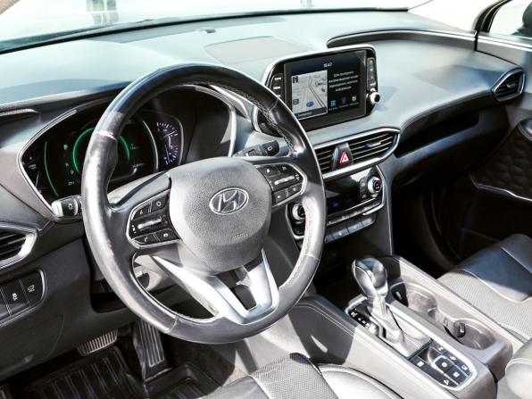 Hyundai Santa Fe IV с пробегом 2018 года, цена 2 835 000 рублей, 166809 км, внедорожник, Автокод Объявления