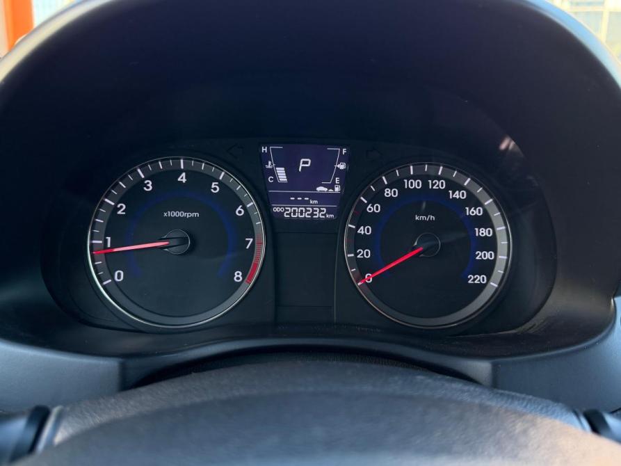 Hyundai Solaris I Набережные Челны  - изображение 13