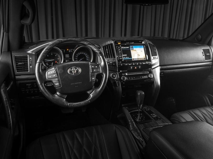 Toyota Land Cruiser 200 Series Рестайлинг 1 Тюмень  - изображение 6