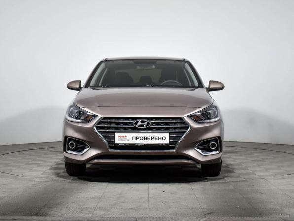 Hyundai Solaris II с пробегом 2019 года, цена 1 190 000 рублей, 135000 км, седан, Автокод Объявления