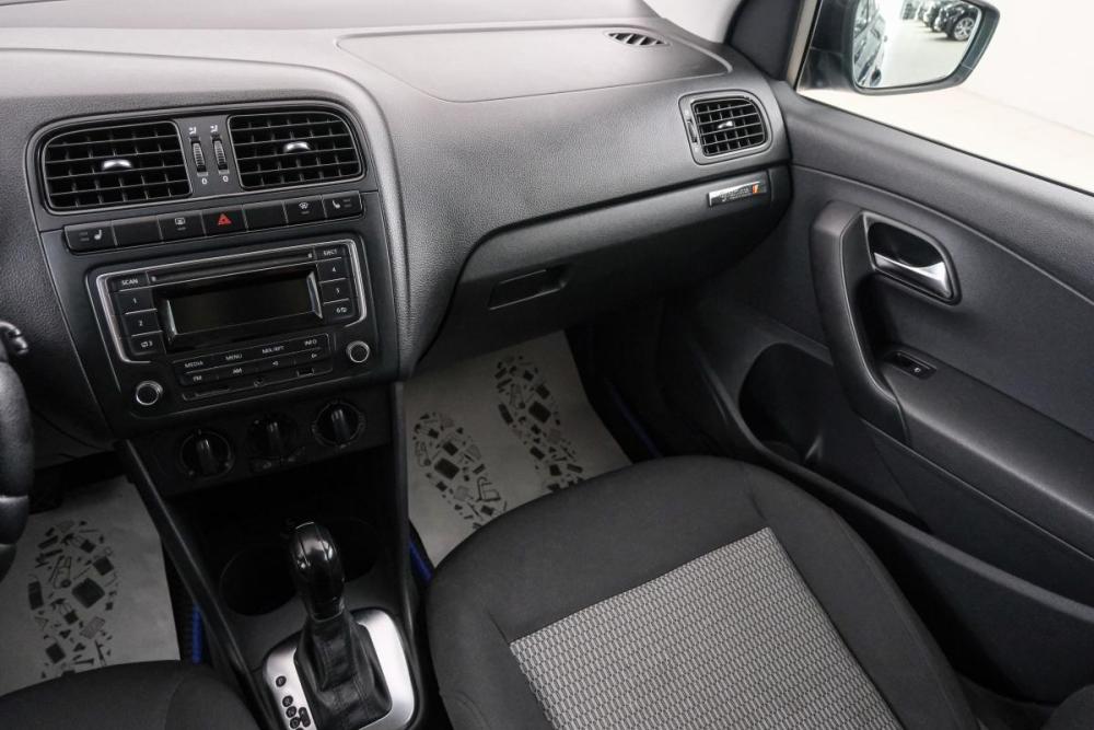 Volkswagen Polo V Красноярск  - изображение 11
