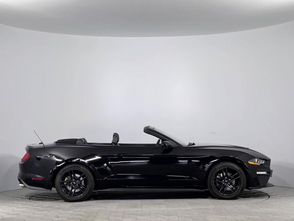 Ford Mustang VI Рестайлинг с пробегом 2021 года, цена 3 060 000 рублей, 82179 км, кабриолет, Автокод Объявления