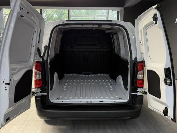 Citroen Berlingo III Рестайлинг с пробегом 2024 года, цена 3 055 000 рублей, 37 км, фургон, Автокод Объявления