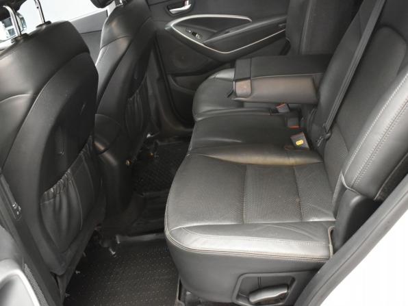 Hyundai Santa Fe III с пробегом 2014 года, цена 1 635 000 рублей, 262238 км, внедорожник, Автокод Объявления