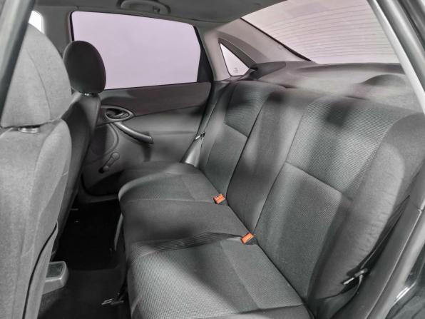 Ford Focus I Рестайлинг с пробегом 2004 года, цена 155 000 рублей, 355000 км, седан, Автокод Объявления