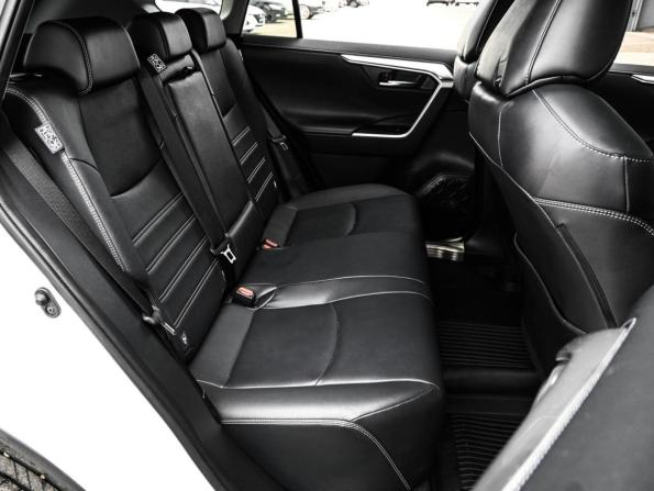 Toyota RAV4 V (XA50) с пробегом 2021 года, цена 4 334 000 рублей, 5038 км, внедорожник, Автокод Объявления