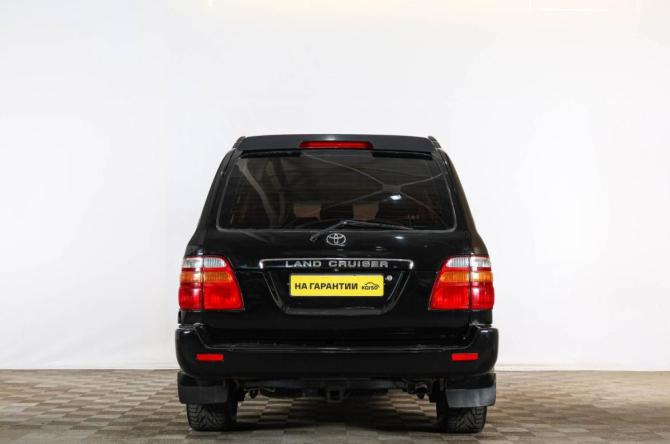 Toyota Land Cruiser 100 Series Рестайлинг 1 с пробегом 2004 года, цена 1 629 000 рублей, 400000 км, внедорожник, Автокод Объявления