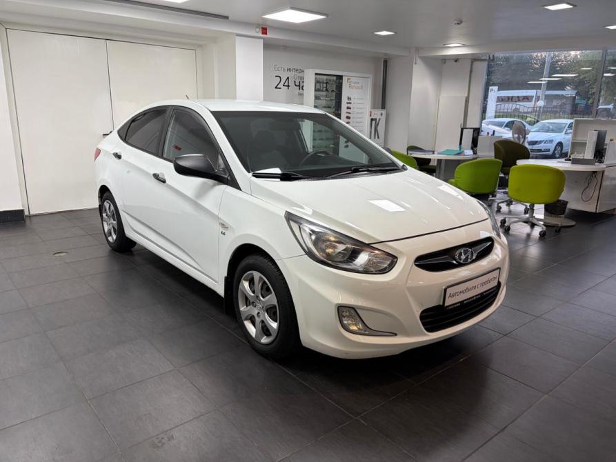 Hyundai Solaris I Киров  - изображение 3