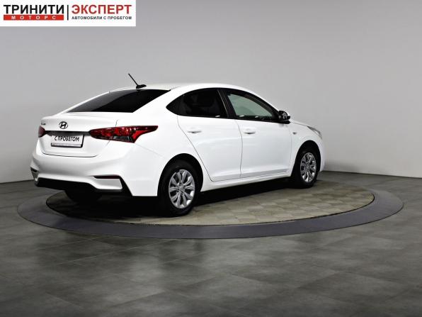 Hyundai Solaris II с пробегом 2019 года, цена 997 000 рублей, 223933 км, седан, Автокод Объявления
