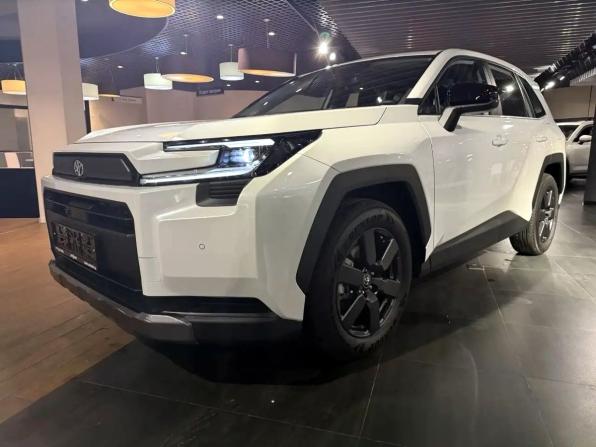 Новый Toyota RAV4 VI (XA60) 2026 года, цена 5 000 000 рублей, внедорожник, Автокод Объявления