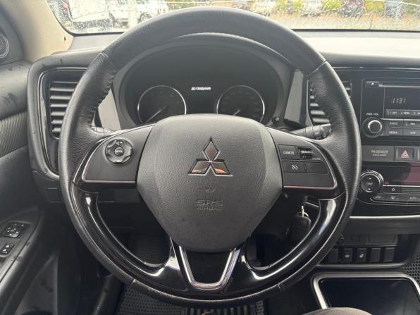 Mitsubishi Outlander III Рестайлинг 2 с пробегом 2018 года, цена 1 850 000 рублей, 171081 км, внедорожник, Автокод Объявления