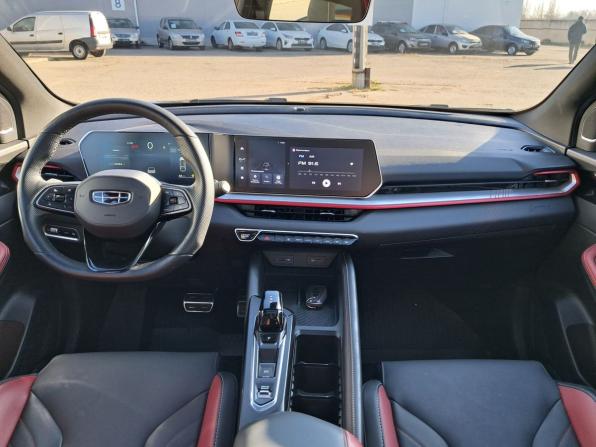 Geely Coolray I Рестайлинг с пробегом 2024 года, цена 2 130 000 рублей, 32100 км, внедорожник, Автокод Объявления