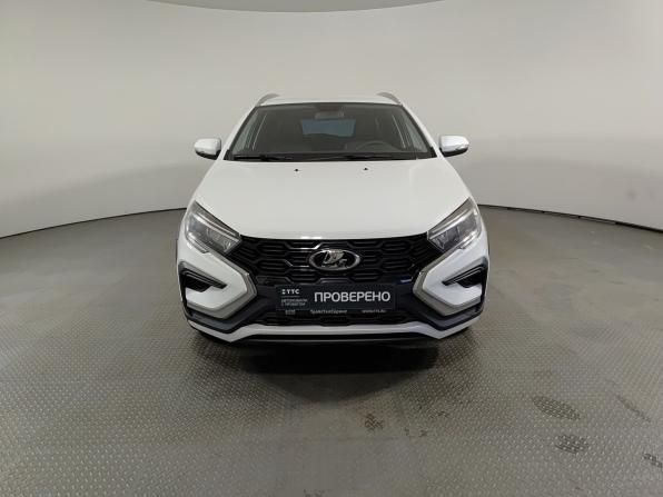 Lada (ВАЗ) Vesta I Рестайлинг (NG) с пробегом 2024 года, цена 1 438 000 рублей, 41000 км, универсал, Автокод Объявления