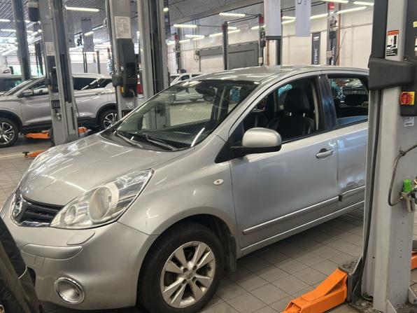 Nissan Note I Рестайлинг с пробегом 2013 года, цена 690 000 рублей, 73922 км, хэтчбек, Автокод Объявления