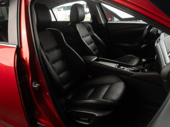 Mazda 6 III (GJ) Рестайлинг с пробегом 2018 года, цена 2 199 000 рублей, 81245 км, седан, Автокод Объявления