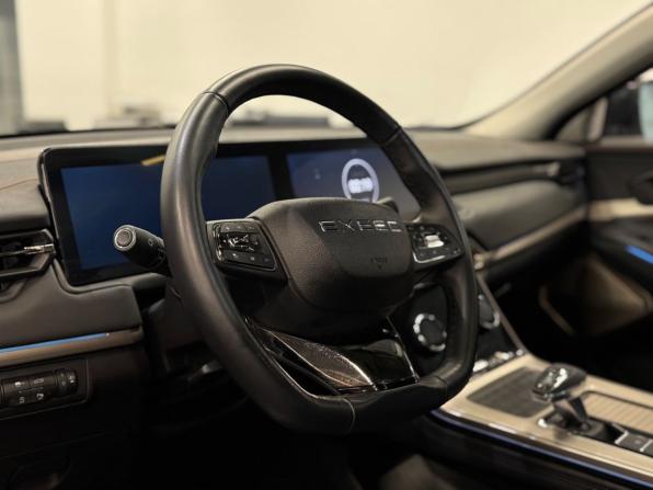 Exeed TXL I Рестайлинг с пробегом 2022 года, цена 2 789 000 рублей, 16137 км, внедорожник, Автокод Объявления
