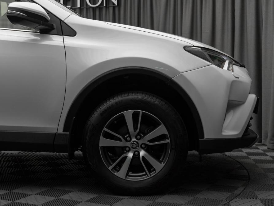 Toyota RAV4 IV (XA40) Рестайлинг Москва  - изображение 20