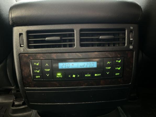 Toyota Land Cruiser 200 Series с пробегом 2011 года, цена 2 630 000 рублей, 270000 км, внедорожник, Автокод Объявления