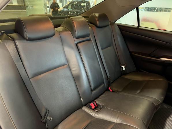 Toyota Camry VII (XV50) Рестайлинг с пробегом 2016 года, цена 1 935 000 рублей, 185713 км, седан, Автокод Объявления