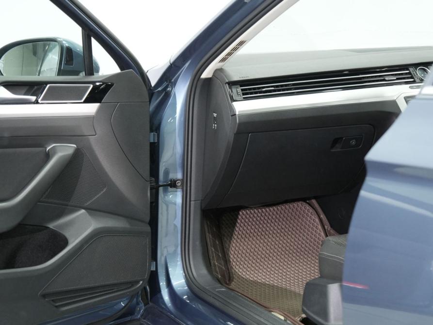 Volkswagen Passat B8 Новосибирск  - изображение 16